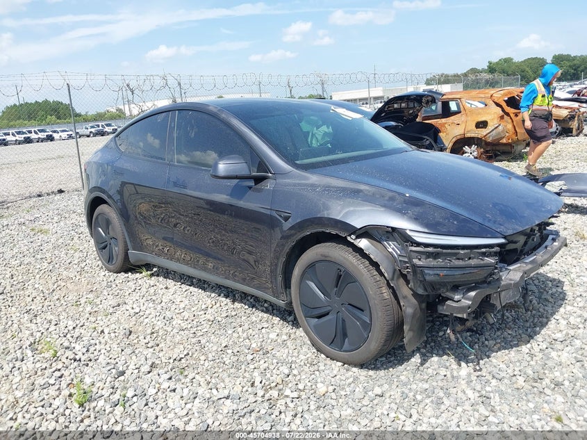 2026 Tesla Model y VIN 7SAYGDEE6TA392997 IAAI salvage auction — LEFT FRONT, Wait Title, sold $22,600 on 2026-10-03 (photo 1)