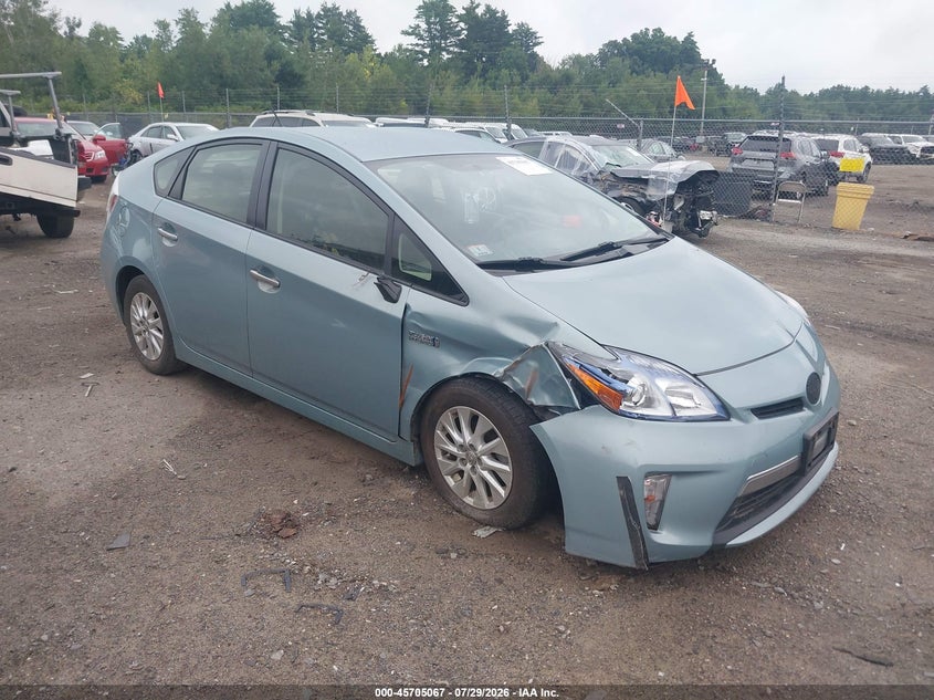 2012 Toyota Prius plug-in VIN JTDKN3DP8C3021362 IAAI salvage auction — RIGHT FRONT, Clear (Massachusetts), sold $50 on 2026-07-31 (photo 1)