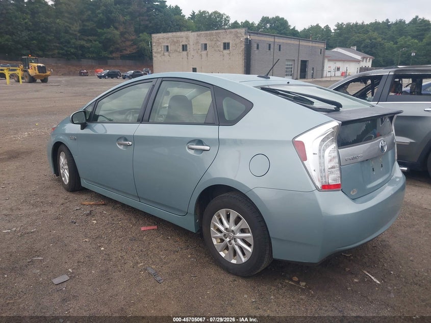2012 Toyota Prius plug-in VIN JTDKN3DP8C3021362 IAAI salvage auction — RIGHT FRONT, Clear (Massachusetts), sold $50 on 2026-07-31 (photo 3)