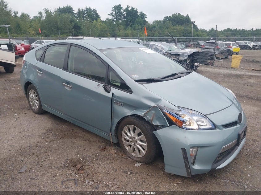 2012 Toyota Prius plug-in VIN JTDKN3DP8C3021362 IAAI salvage auction — RIGHT FRONT, Clear (Massachusetts), sold $50 on 2026-07-31 (photo 6)