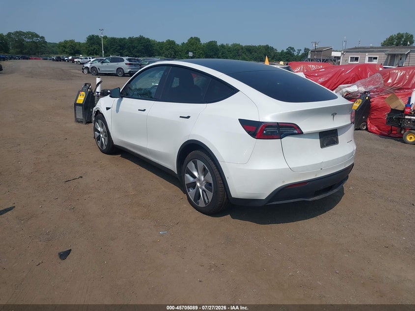 2022 Tesla Model y VIN 7SAYGDEE7NA009992 IAAI salvage auction — FRONT END, Wait Title, sold $9,825 on 2026-08-24 (photo 3)
