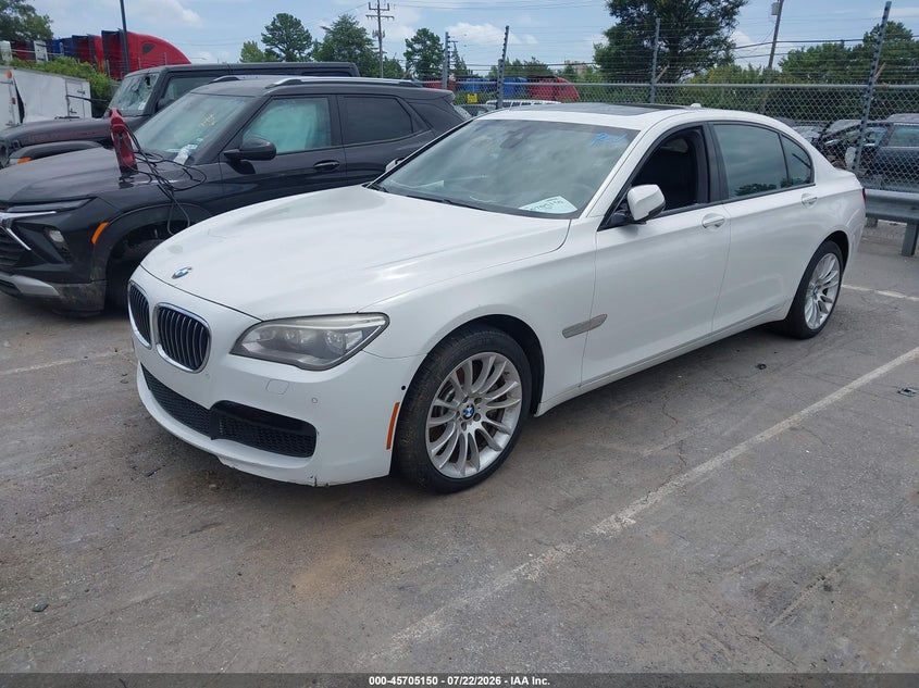 2014 BMW 7er VIN WBAYE8C5XED136417 IAAI salvage auction — NORMAL WEAR, Clear-Dealer Only (North Carolina), sold $2,200 on 2026-08-03 (photo 2)