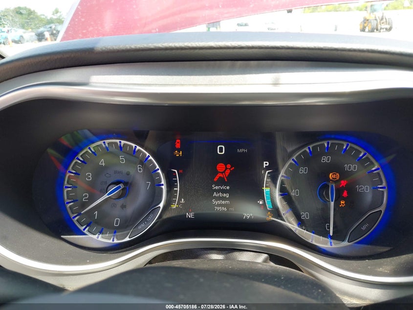 2019 Chrysler Pacifica VIN 2C4RC1EG8KR525648 IAAI salvage auction — LEFT SIDE, Salvage Title, sold $3,600 on 2026-08-19 (photo 7)