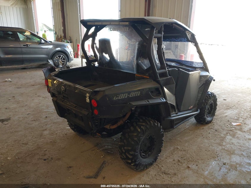 2013 Can-am/ brp Commander VIN 3JBKXUP15DJ000058 IAAI salvage auction — ROLLOVER, Clear (Michigan), sold $2,050 on 2026-09-02 (photo 4)