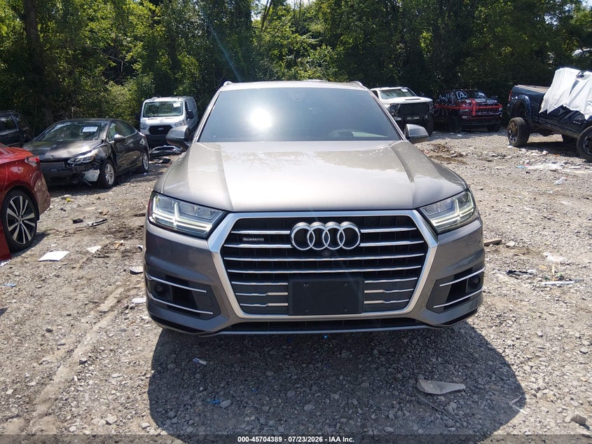 2017 Audi Q7 VIN WA1VAAF7XHD005783 IAAI salvage auction — STORM DAMAGE, Salvage Title, sold $8,150 on 2026-08-27 (photo 6)