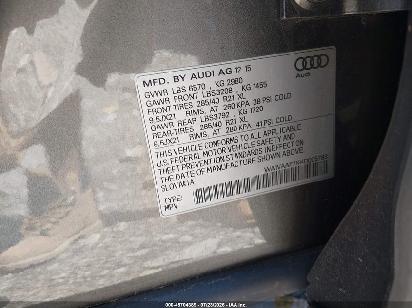 2017 Audi Q7 VIN WA1VAAF7XHD005783 IAAI salvage auction — STORM DAMAGE, Salvage Title, sold $8,150 on 2026-08-27 (photo 9)