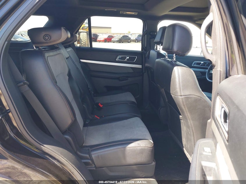 2017 Ford Explorer VIN 1FM5K7D8XHGB32108 IAAI salvage auction — REAR END, Salvage (California), sold $2,950 on 2026-07-29 (photo 8)