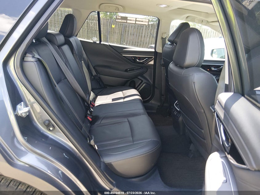 2024 Subaru Outback VIN 4S4BTANC2R3301160 IAAI salvage auction — FRONT & REAR, Salvage Title, sold $11,100 on 2026-07-31 (photo 8)
