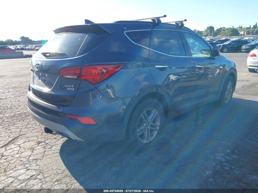 2017 Hyundai Santa fe VIN 5XYZUDLB9HG415680 IAAI salvage auction — NORMAL WEAR, Clear-Dealer Only (Oregon), sold $25 on 2026-07-30 (photo 4)