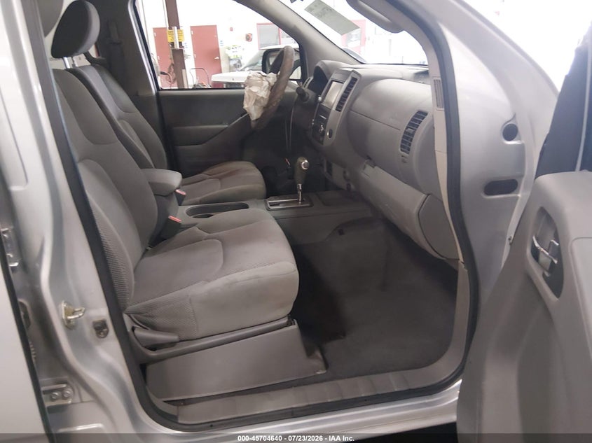 2019 Nissan Navara (frontier) VIN 1N6AD0EV2KN775898 IAAI salvage auction — FRONT END, Wait Title, sold $7,275 on 2026-08-21 (photo 5)