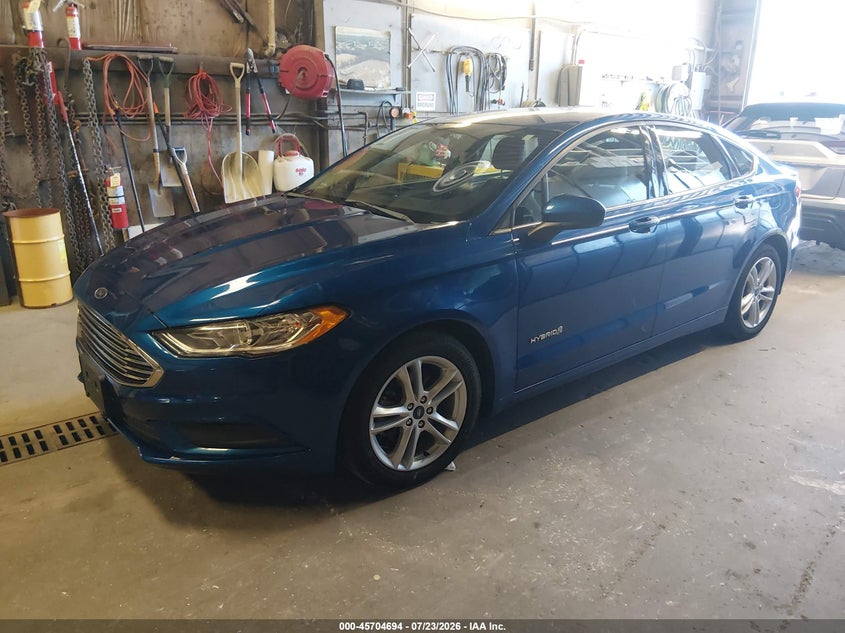 2018 Ford Fusion VIN 3FA6P0UU7JR235893 IAAI salvage auction — NORMAL WEAR, SF97 (Rhode Island), sold $9,500 on 2026-09-08 (photo 2)