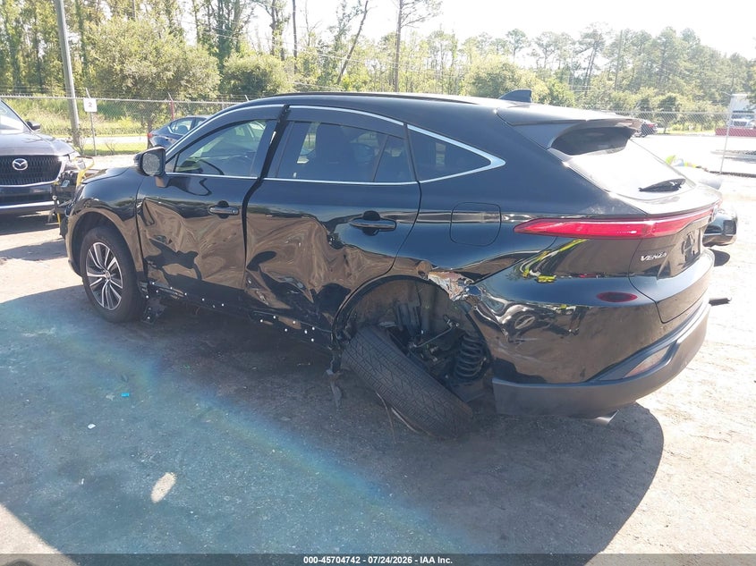 2023 Toyota Venza VIN JTEAAAAH1PJ130655 IAAI salvage auction — LEFT SIDE, Wait Title, sold $10,700 on 2026-08-25 (photo 3)