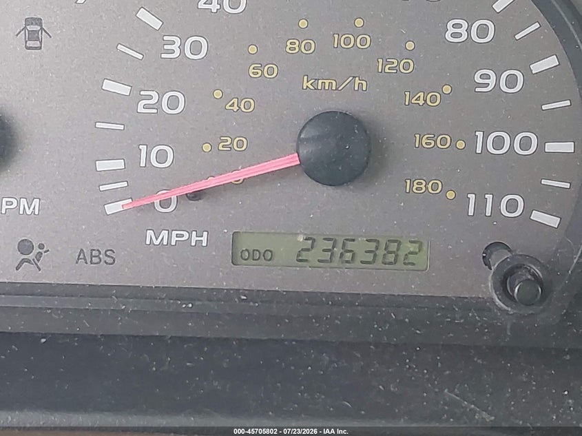 2003 Toyota Sequoia VIN 5TDZT38A13S201596 IAAI salvage auction — NORMAL WEAR, Original (Texas), sold $25 on 2026-07-31 (photo 7)