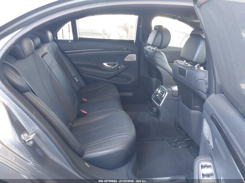 2019 Mercedes-benz S-klasse VIN WDDUG6GB1KA422918 IAAI salvage auction — REAR END, Salvage Title, sold $15,100 on 2026-08-12 (photo 8)
