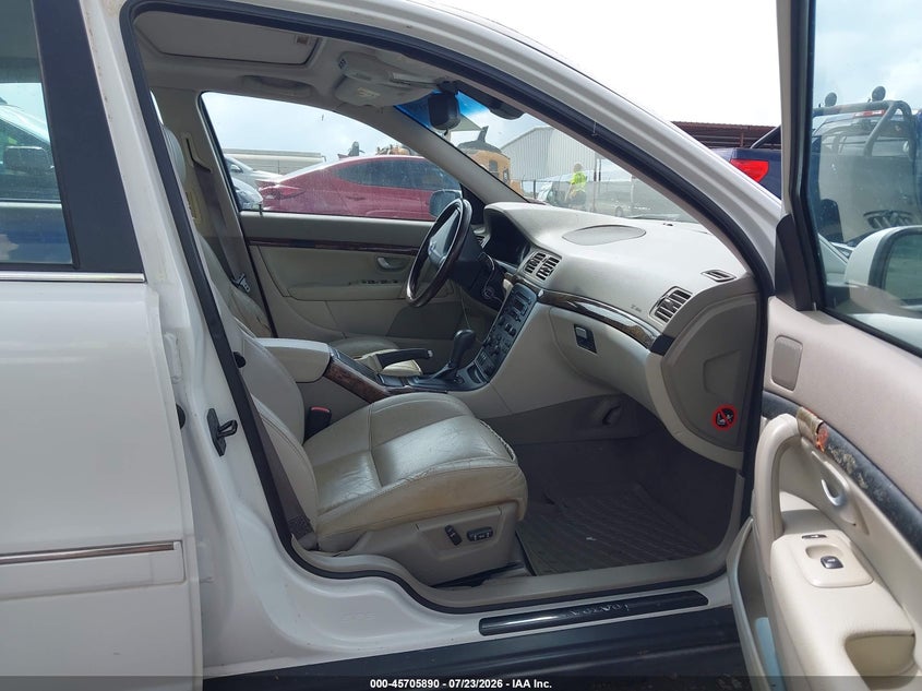 2006 Volvo S80 VIN YV1TS592461445444 IAAI salvage auction — NORMAL WEAR, Clear (Mississippi), sold $275 on 2026-08-05 (photo 5)