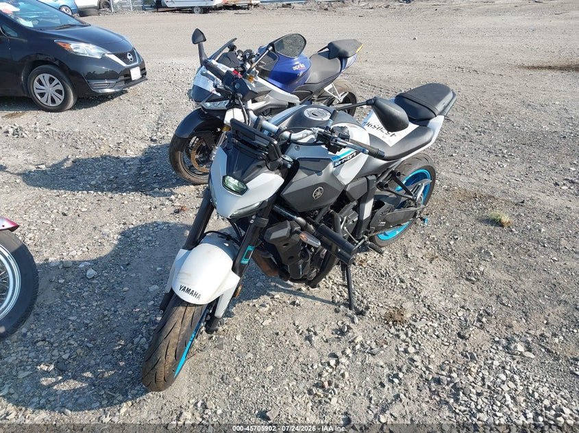 2025 Yamaha VIN JYARM48EXSA001927 IAAI salvage auction — FRONT END, Wait Title, sold $3,250 on 2026-09-02 (photo 2)