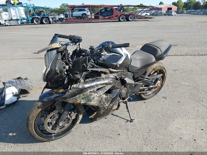 2016 Kawasaki Ninja VIN JKAEXEE11GDA22735 IAAI salvage auction — ALL OVER, Wait Title, sold $1,950 on 2026-10-06 (photo 2)