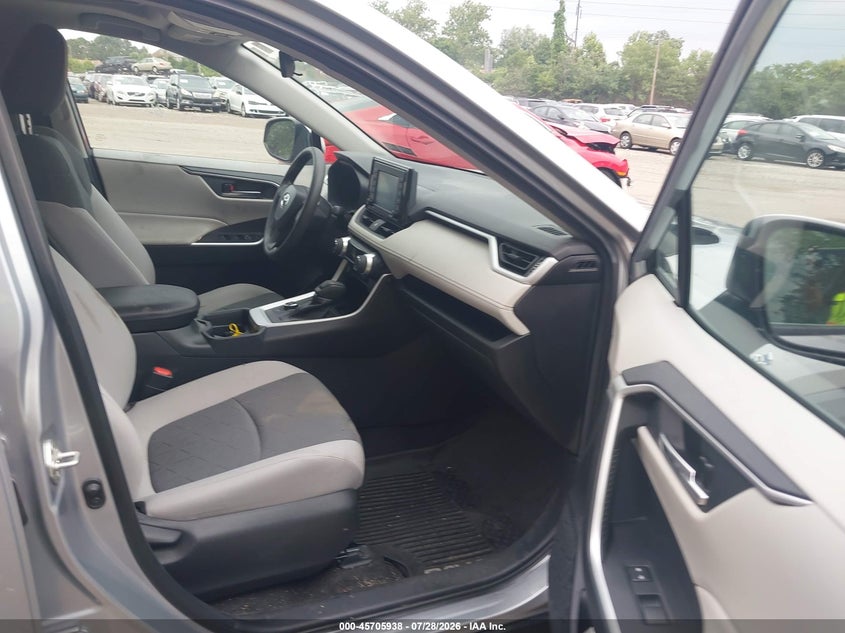 2020 Toyota Rav 4 VIN 2T3RWRFV7LW091782 IAAI salvage auction — UNKNOWN, Salvage (Pennsylvania), sold $11,500 on 2026-08-01 (photo 5)