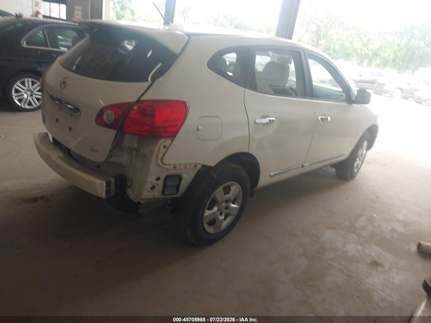 2015 Nissan Rogue VIN JN8AS5MV5FW751638 IAAI salvage auction — REAR END, Salvage (Kentucky), sold $25 on 2026-07-29 (photo 4)