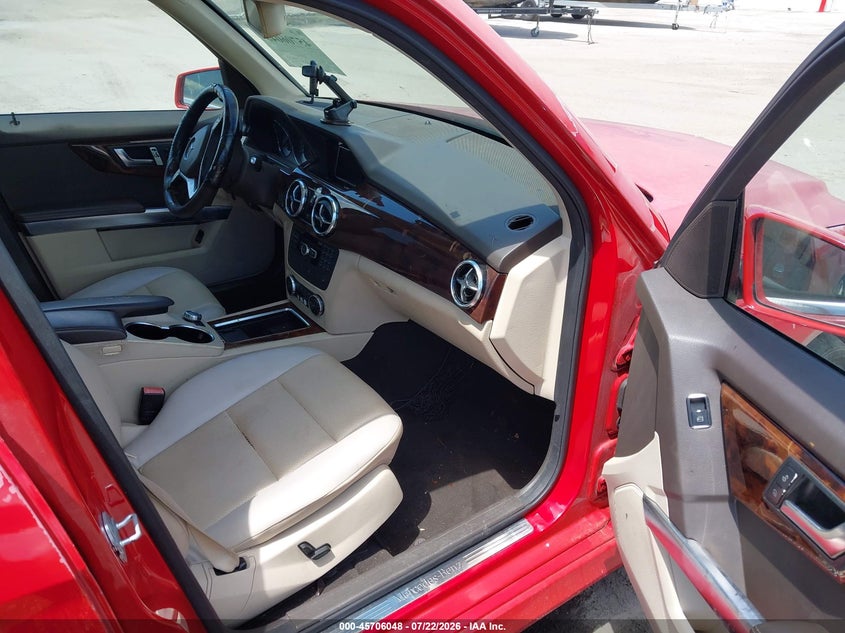 2013 Mercedes-benz Glk-klasse VIN WDCGG5HBXDF943099 IAAI salvage auction — NORMAL WEAR, Clear (Florida), sold $1,300 on 2026-07-29 (photo 5)