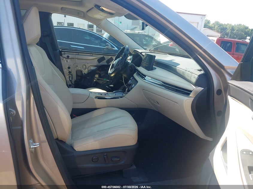 2025 Infiniti Qx60 VIN 5N1AL1FS9SC359452 IAAI salvage auction — FRONT & REAR, Salvage Title, sold $8,000 on 2026-08-31 (photo 5)