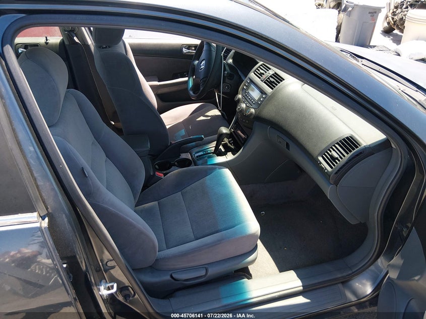 2005 Honda Accord VIN JHMCM56415C002675 IAAI salvage auction — RIGHT FRONT, Salvage (California), sold $325 on 2026-07-30 (photo 5)
