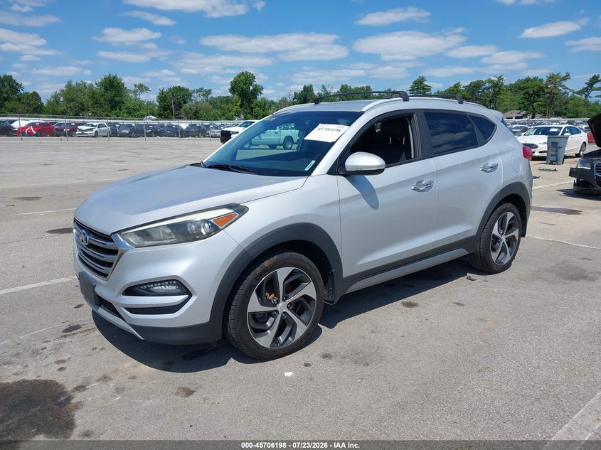 2017 Hyundai Tucson VIN KM8J3CA28HU276634 IAAI salvage auction — REAR END, Wait Title, sold $1,950 on 2026-07-31 (photo 2)