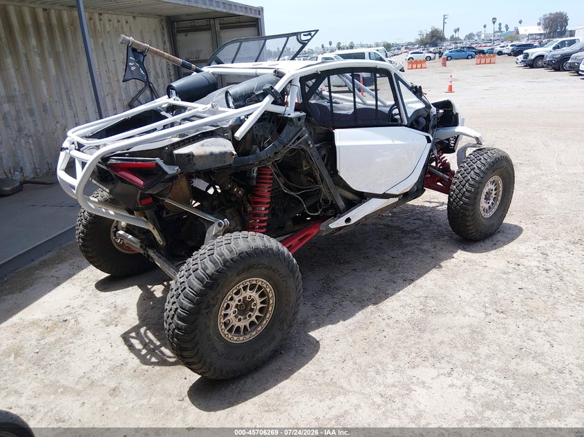 2024 Can-am/ brp Maverick VIN 3JB8XAT44RE001842 IAAI salvage auction — ROLLOVER, Salvage (California), sold $24,050 on 2026-09-28 (photo 4)