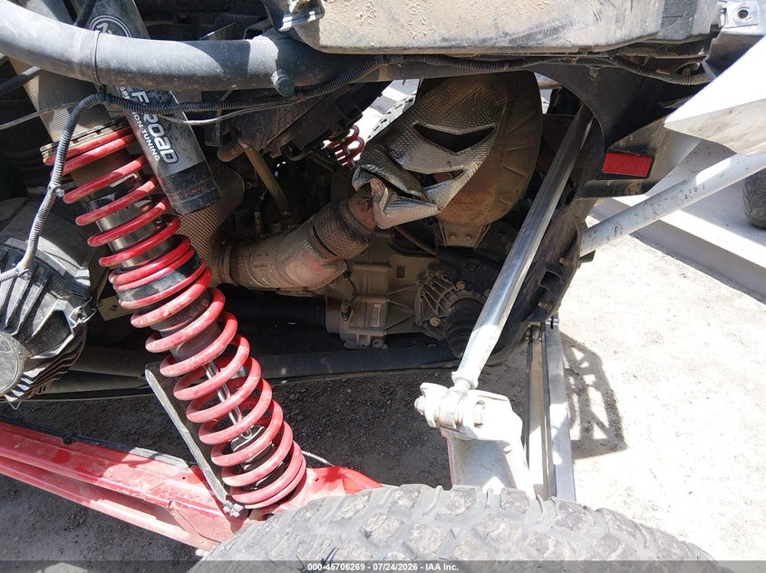 2024 Can-am/ brp Maverick VIN 3JB8XAT44RE001842 IAAI salvage auction — ROLLOVER, Salvage (California), sold $24,050 on 2026-09-28 (photo 9)