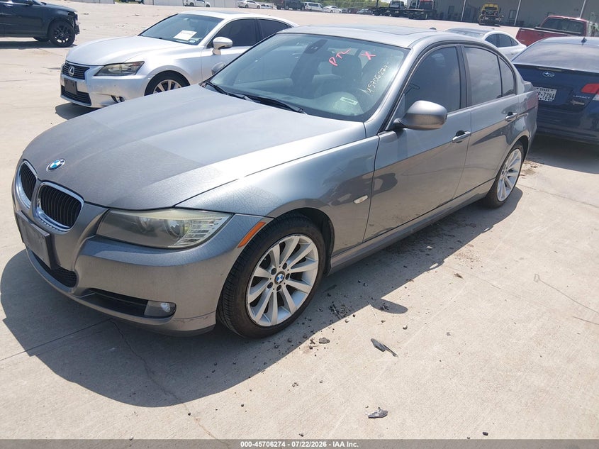 2011 BMW 3 series VIN WBAPH7C5XBA801746 IAAI salvage auction — NORMAL WEAR, Original (Texas), sold $300 on 2026-07-31 (photo 2)