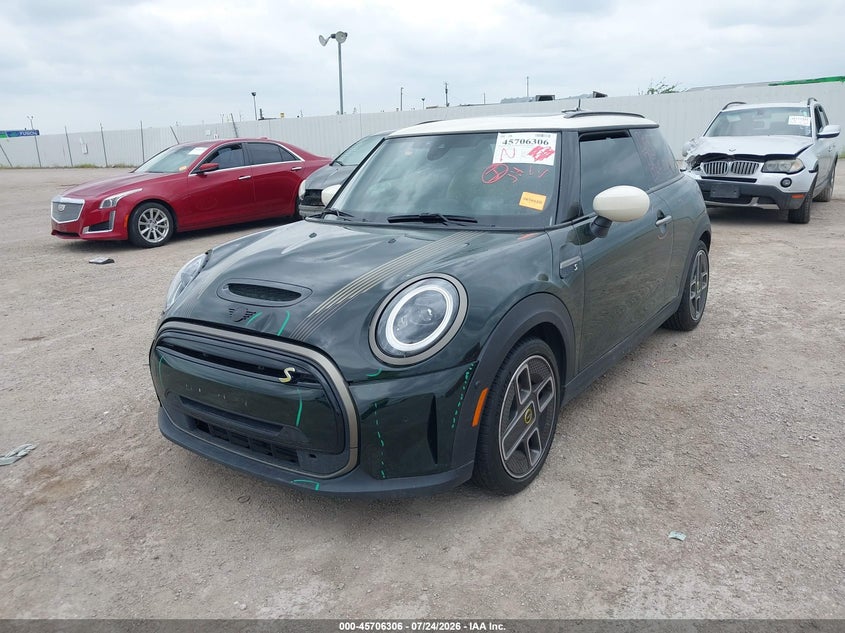 2023 Mini Hard top VIN WMW13DJ06P2T88915 IAAI salvage auction — UNKNOWN, Salvage Title, sold $7,000 on 2026-09-26 (photo 2)
