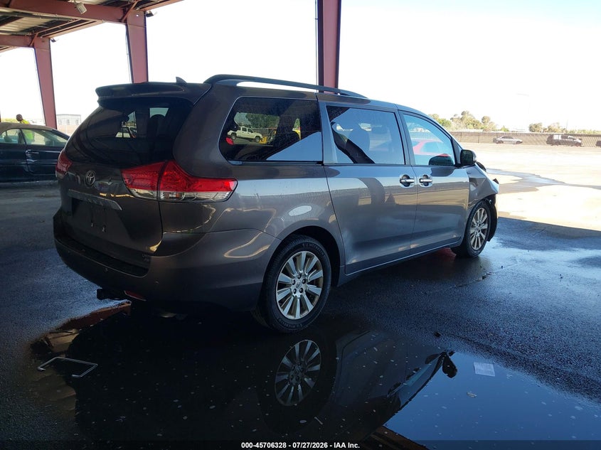 2013 Toyota Sienna VIN 5TDDK3DC5DS050607 IAAI salvage auction — RIGHT FRONT, Salvage (California), sold $2,300 on 2026-08-02 (photo 4)