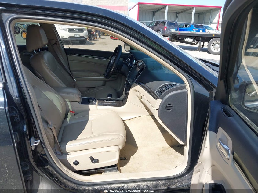 2014 Chrysler 300 VIN 2C3CCARG4EH163395 IAAI salvage auction — NORMAL WEAR, Original (Maine), sold $600 on 2026-07-26 (photo 5)