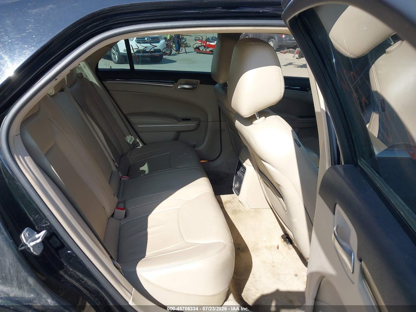 2014 Chrysler 300 VIN 2C3CCARG4EH163395 IAAI salvage auction — NORMAL WEAR, Original (Maine), sold $600 on 2026-07-26 (photo 8)