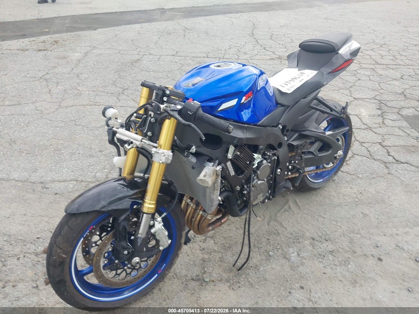 2026 Suzuki Gsx-r VIN JS1GR7MA3T7101412 IAAI salvage auction — FRONT END, Salvage (North Carolina), sold $3,150 on 2026-09-30 (photo 2)