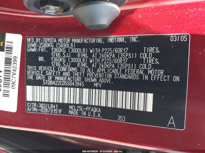 2005 Toyota Sienna VIN 5TDBA22C05S043945 IAAI salvage auction — NORMAL WEAR, Clear (Virginia), sold $475 on 2026-07-28 (photo 9)