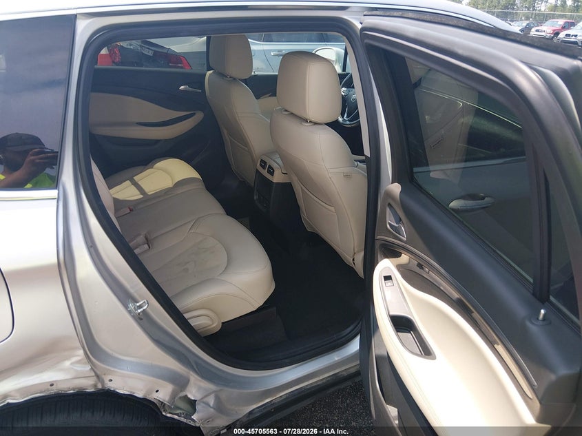 2019 Buick Envision VIN LRBFXBSA8KD143554 IAAI salvage auction — RIGHT SIDE, Salvage Title, sold $25 on 2026-09-10 (photo 8)