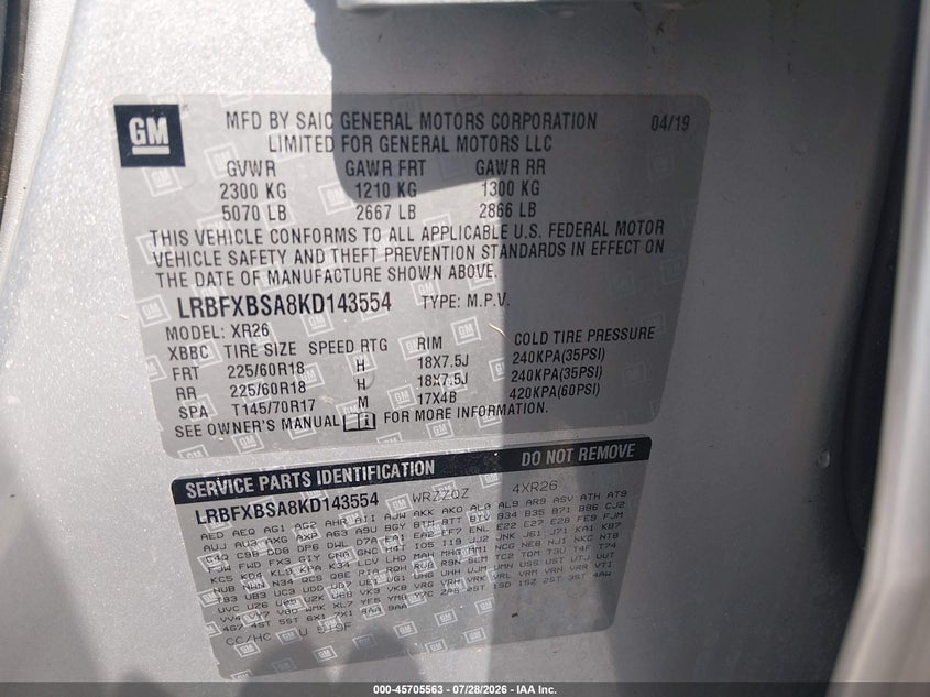 2019 Buick Envision VIN LRBFXBSA8KD143554 IAAI salvage auction — RIGHT SIDE, Salvage Title, sold $25 on 2026-09-10 (photo 9)