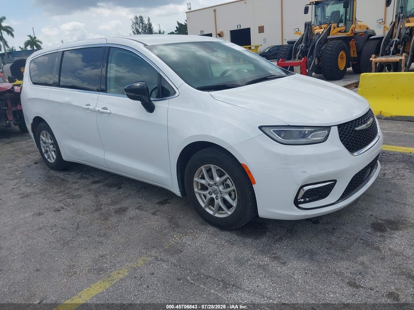 2024 Chrysler Pacifica VIN 2C4RC1BG8RR182225 IAAI salvage auction — SIDE, Enterprise Vehicles Clear Only (Florida), sold $14,000 on 2026-08-20 (photo 1)