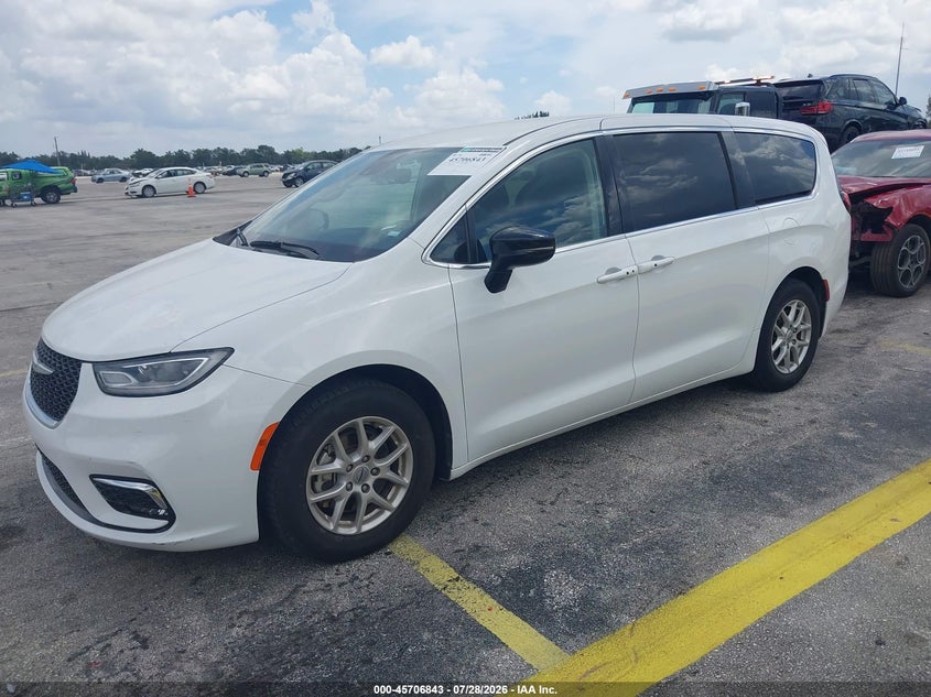 2024 Chrysler Pacifica VIN 2C4RC1BG8RR182225 IAAI salvage auction — SIDE, Enterprise Vehicles Clear Only (Florida), sold $14,000 on 2026-08-20 (photo 2)