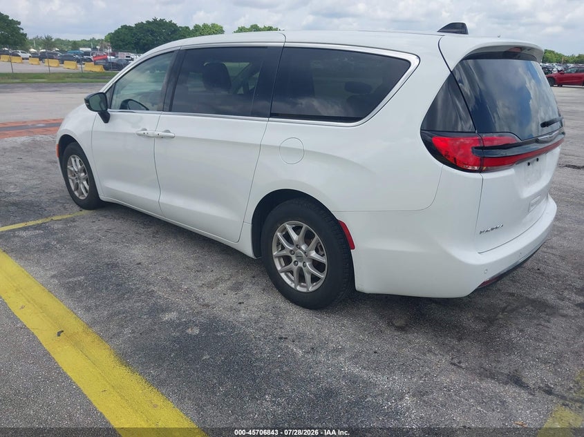 2024 Chrysler Pacifica VIN 2C4RC1BG8RR182225 IAAI salvage auction — SIDE, Enterprise Vehicles Clear Only (Florida), sold $14,000 on 2026-08-20 (photo 3)