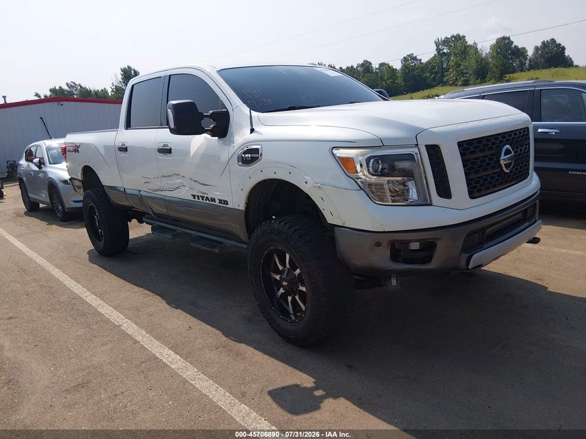 2017 Nissan TITAN VIN 1N6AA1F48HN542699 IAAI salvage auction — RIGHT FRONT, Wait Title, sold $7,000 on 2026-09-04 (photo 1)