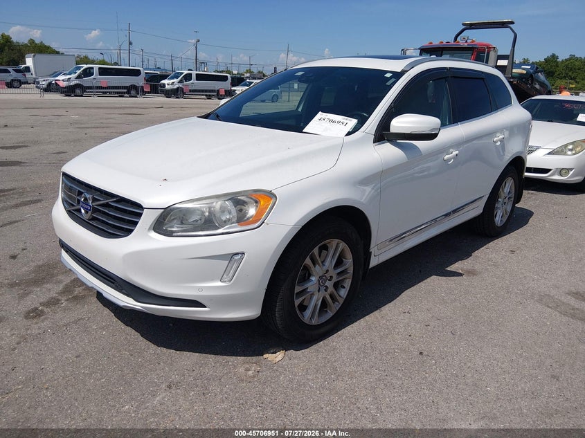 2015 Volvo Xc60 VIN YV440MDK8F2668711 IAAI salvage auction — REAR END, Salvage Title, sold $2,450 on 2026-08-15 (photo 2)