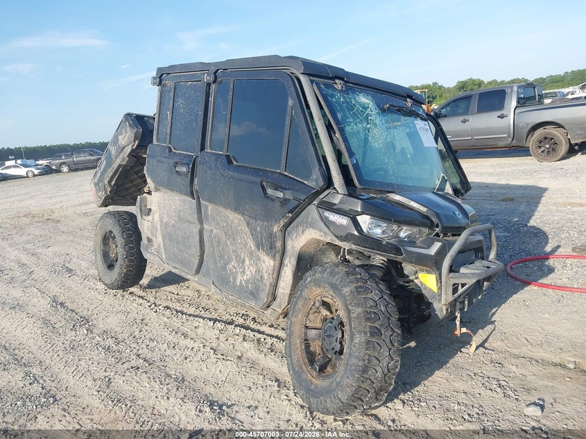 2024 Can-am/ brp Traxter VIN 3JBUUAX48RK005329 IAAI salvage auction — LEFT FRONT, Wait Title, sold $4,050 on 2026-08-22 (photo 1)
