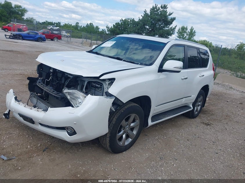 2013 Lexus Gx VIN JTJJM7FX5D5059346 IAAI salvage auction — FRONT END, Salvage Title, sold $9,300 on 2026-08-25 (photo 2)