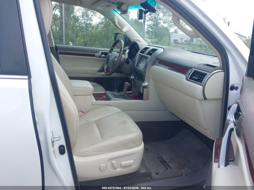 2013 Lexus Gx VIN JTJJM7FX5D5059346 IAAI salvage auction — FRONT END, Salvage Title, sold $9,300 on 2026-08-25 (photo 5)