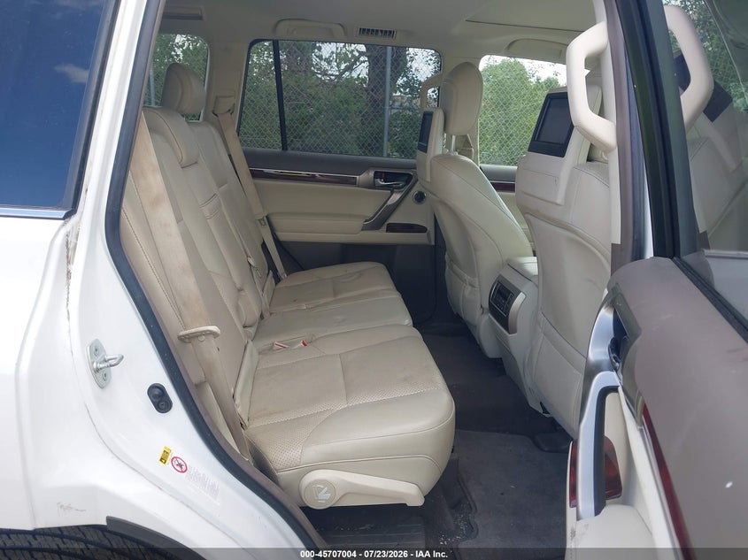 2013 Lexus Gx VIN JTJJM7FX5D5059346 IAAI salvage auction — FRONT END, Salvage Title, sold $9,300 on 2026-08-25 (photo 8)