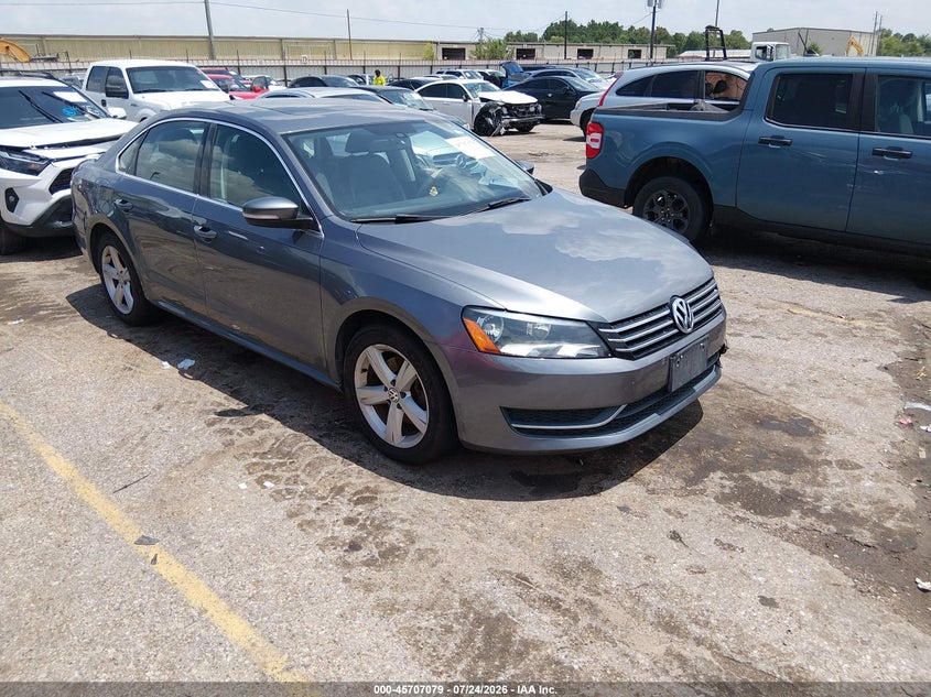 2013 Volkswagen Passat VIN 1VWBH7A35DC128044 IAAI salvage auction — LEFT FRONT, Salvage Title, sold $1,075 on 2026-08-19 (photo 1)