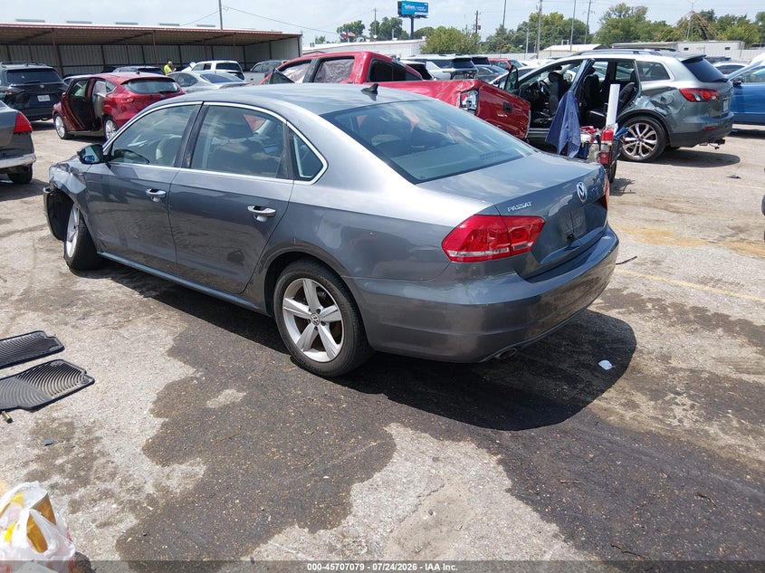 2013 Volkswagen Passat VIN 1VWBH7A35DC128044 IAAI salvage auction — LEFT FRONT, Salvage Title, sold $1,075 on 2026-08-19 (photo 3)