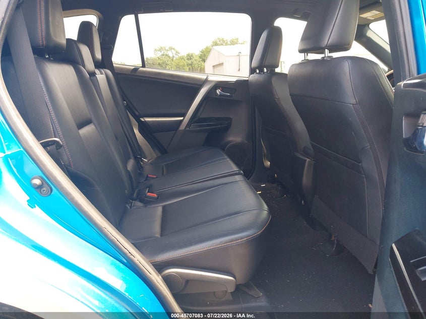 2016 Toyota Rav4 VIN JTMJFREV0GD183561 IAAI salvage auction — FRONT & REAR, Clear (Pennsylvania), sold $2,450 on 2026-07-28 (photo 8)